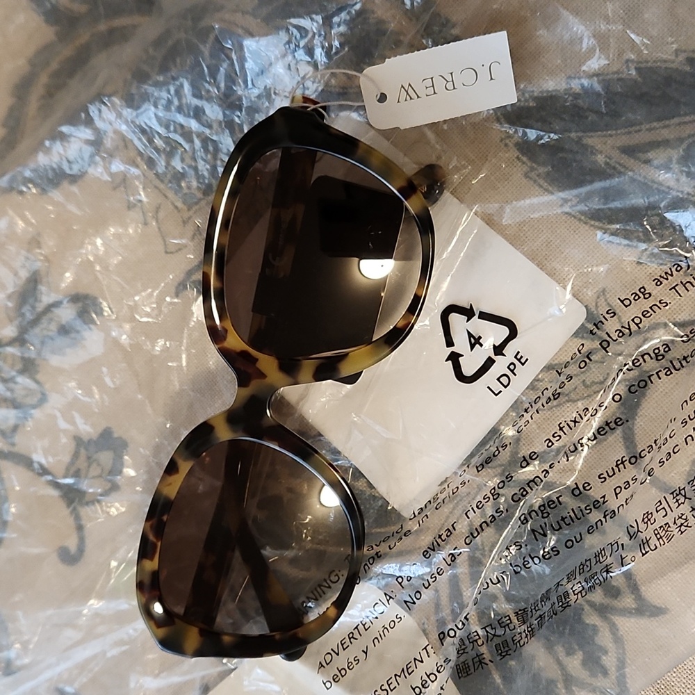 J. Crew Palma tortoise shell print oversized sunglasses - Picture 2 of 5